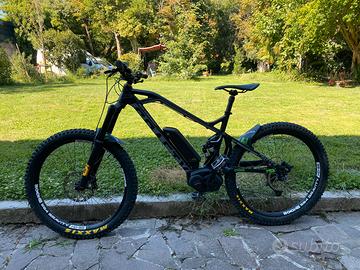 Mondraker e-Crafty 2016 + 2 batterie + Ôhlins