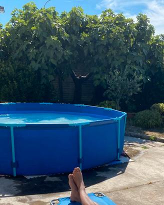 Piscina  fuori terra
