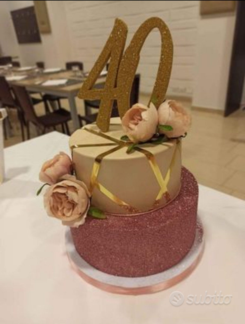 Torta finta compleanno Rose Gold 40 anni - Arredamento e Casalinghi In  vendita a Ragusa