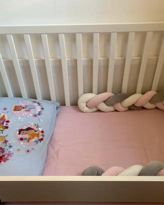 Lettino Myllra Ikea bianco con sbarra
