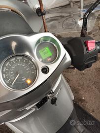 piaggio scarabeo 