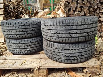 Treno gomme invernali