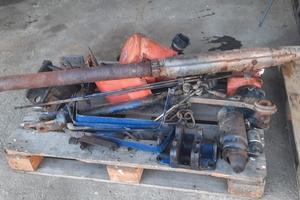 Ricambi Attacco tre punti campana same Saturno 80