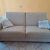 Divano letto matrimoniale