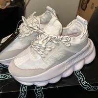 Tutte le scarpe in foto NUOVE