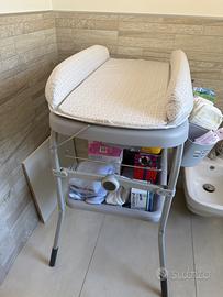 Fasciatoio con vasca CHICCO