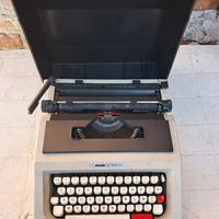 Macchina da scrivere OLIVETTI lettera 42