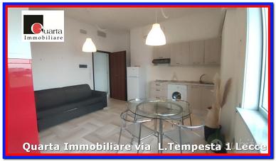 Lecce ampio monolocale con clima no sp condominial