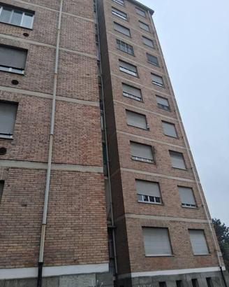 Immobile in asta di 90 m² con 3 locali a Torino