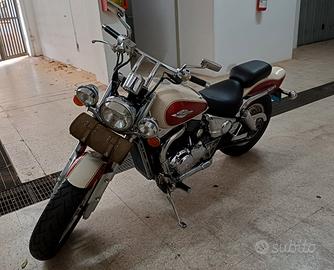 Suzuki VZ Marauder 800 - 1998