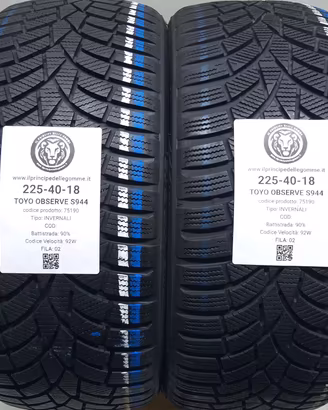 2 GOMME 225 40 18 TOYO A75190