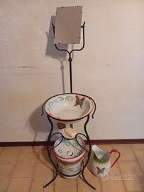 Antica toilette da camera