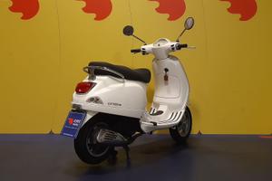 Vespa piaggio 125