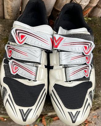 Scarpe da bicicletta n. 42