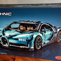 LEGO 42083 Bugatti Chiron MISB