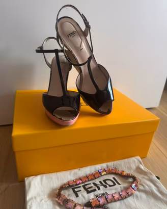 Sandali fendi