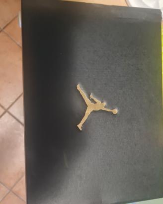 scarpe jordan n°36