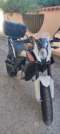 Husqvarna TR650 Strada
