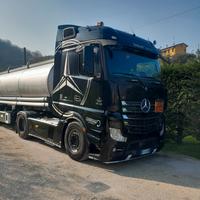 Mercedes benz actros 18/48
