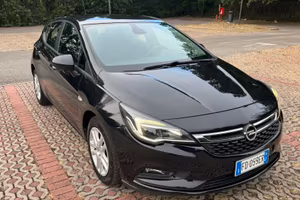 Opel Astra benzina 2016 89000 km