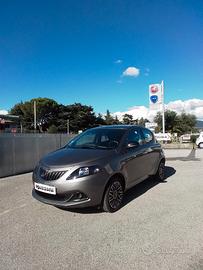 Lancia Ypsilon 1.0 FireFly 5 porte S&S Hybrid Plat