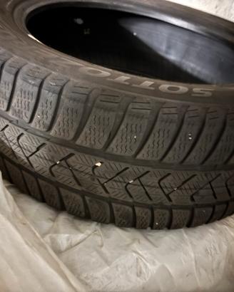 Pirelli sottozero usate 215/55 R17