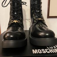 Stivaletti Love Moschino