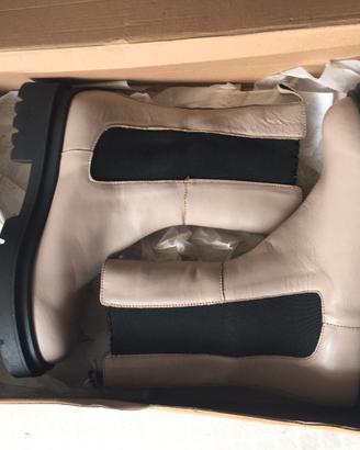 Bata stivale pelle donna 38