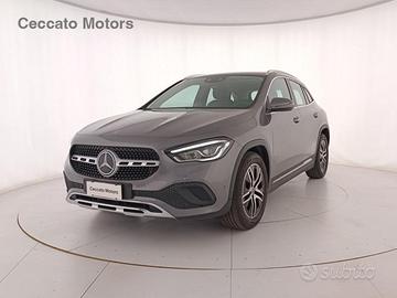 Mercedes GLA 200 Business auto