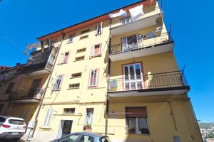 Via Armellini appartamento 35 netti