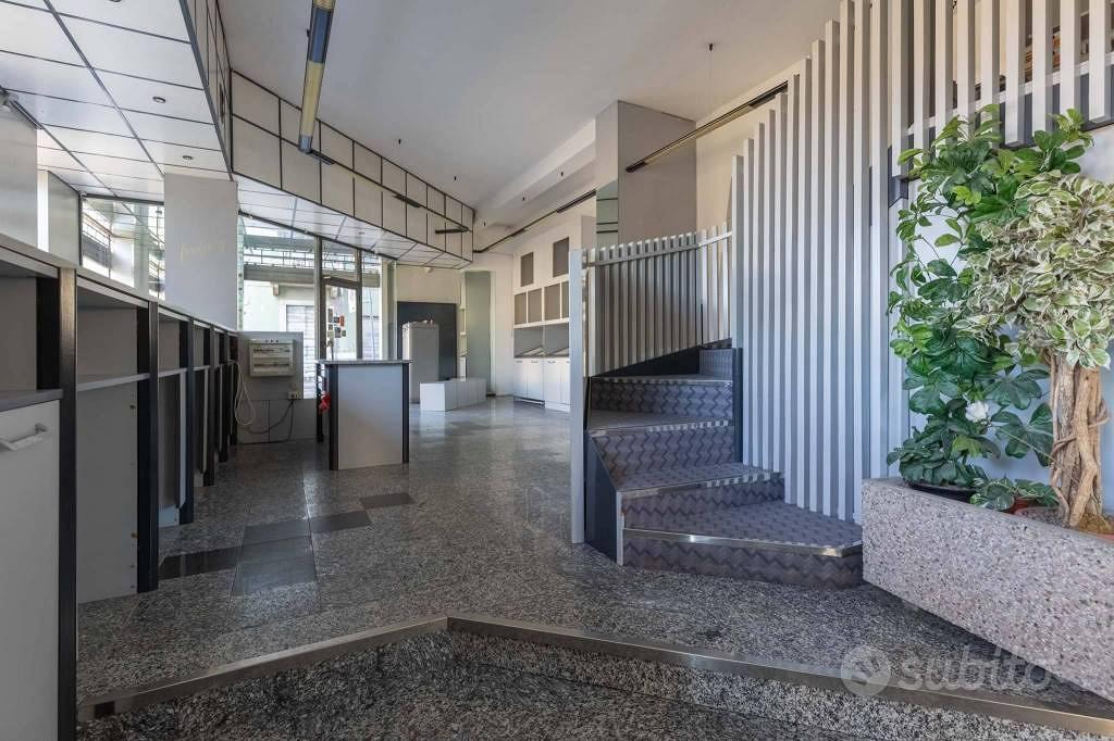 Immobile di 165 m² con 4 locali a Macherio - Vista 3