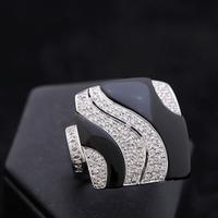 ONYX ANELLO IN ORO BIANCO DIAMANTI 0,50 CT E ONICE