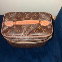 Louis Vuitton Nice Beauty Case Monogram - Vintage 
