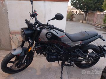  Benelli Leoncino 125
