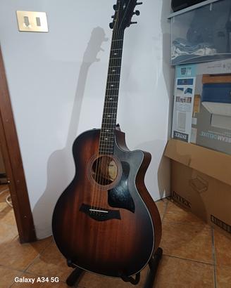 Chitarra Acustica Taylor 324 CE