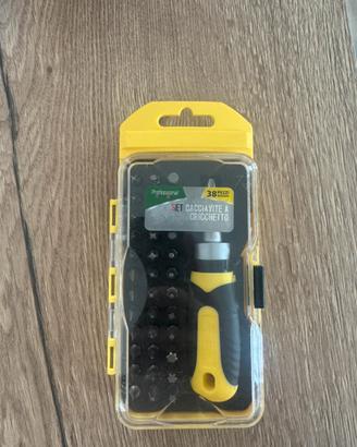 Set cacciavite a cricchetto con 38 inserti