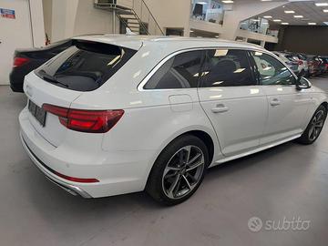 Audi A4  Sw  avant. S line