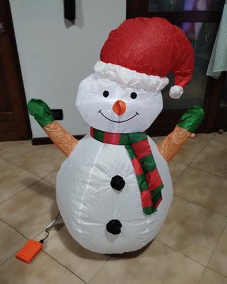 pupazzo di Natale gonfiabile 