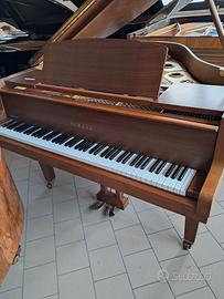 Pianoforte Yamaha G1 2 pedali cm.160 del 1970