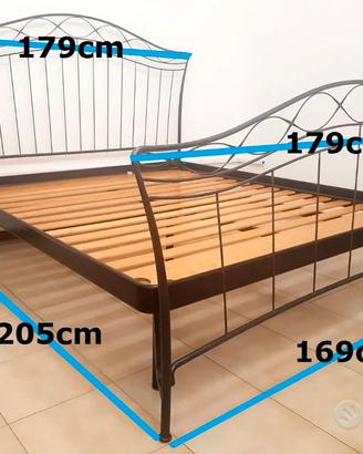 Camera da letto classica