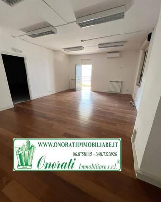 Immobile di 150 m² con 3 locali a Guidonia Montece