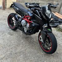 Mv agusta 800 rivale