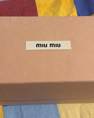 Occhiali da sole Miu Miu