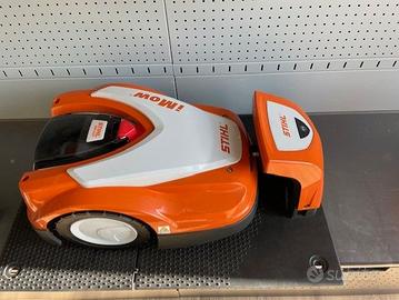 ROBOT RTASAERBA STIHL RMI 422