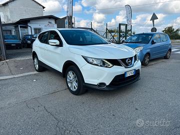 Nissan Qashqai 1.5 dCi Visia