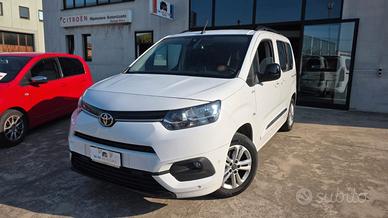 TOYOTA Proace City Verso 1.2P 110cv S&S L1 D Loung
