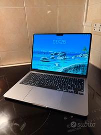 MacBook Air M2 2022 perfetto – come nuovo
