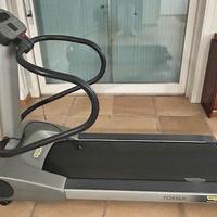 Technogym tapis roulant run Forma