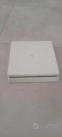 Playstation 4 slim