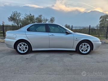 Alfa Romeo 156